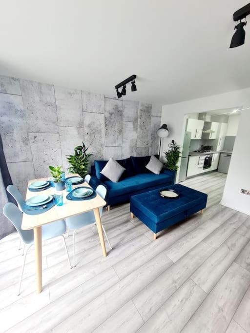 Spacious 5Bed House, Free Parking, No Party ! 글라스고 객실 사진